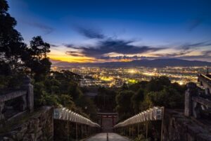 高良大社より久留米市の街並みを望む