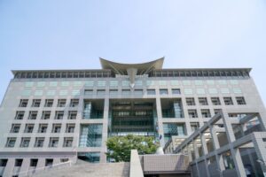 春日市のクローバープラザ